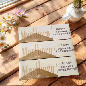 万宝路白